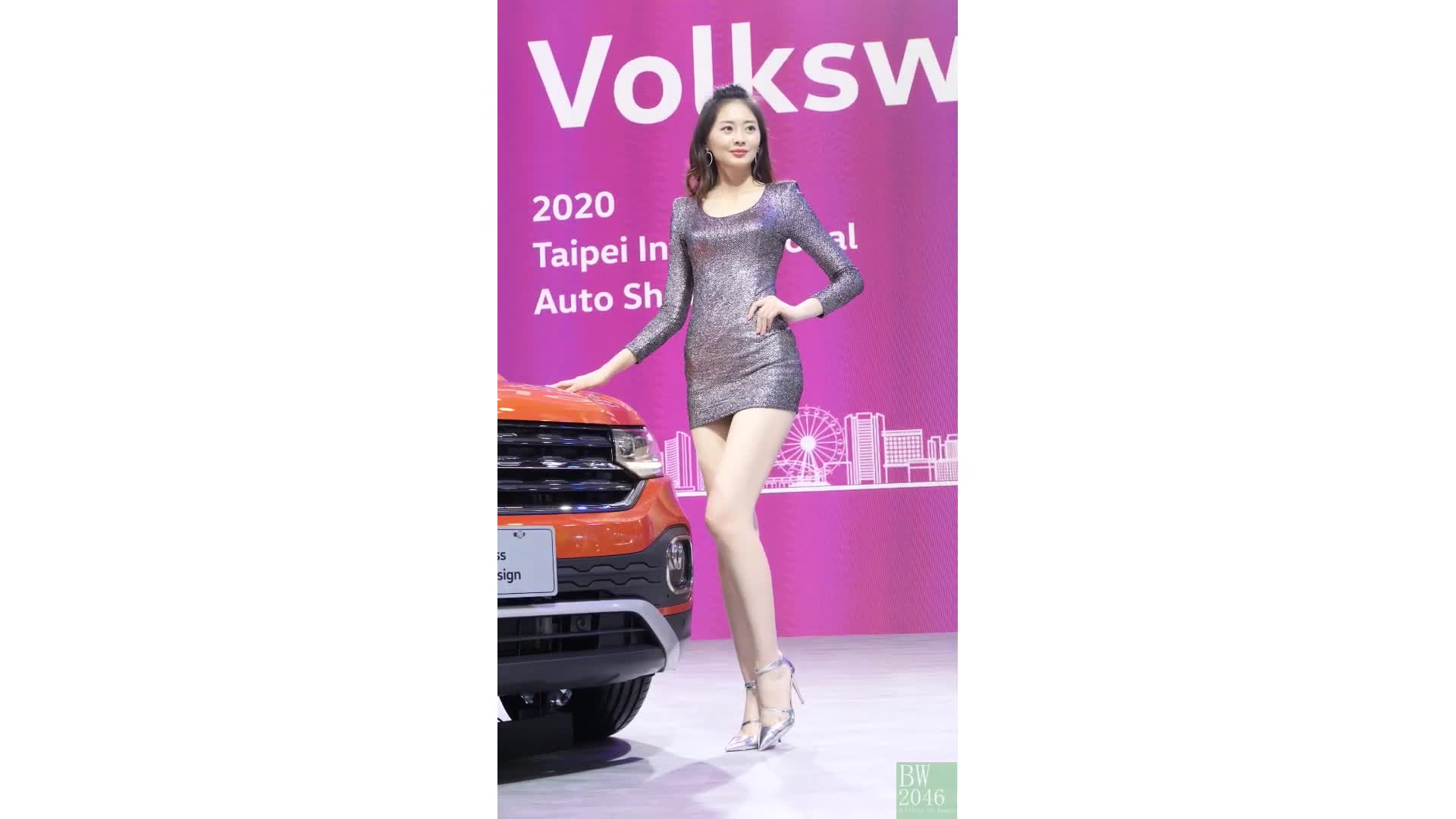 世界新車大展 – 台北車展  Taipei Auto Show 2020 – 車模 24 劉庭妤YUYU @  Volkswagen (Desktop Version)