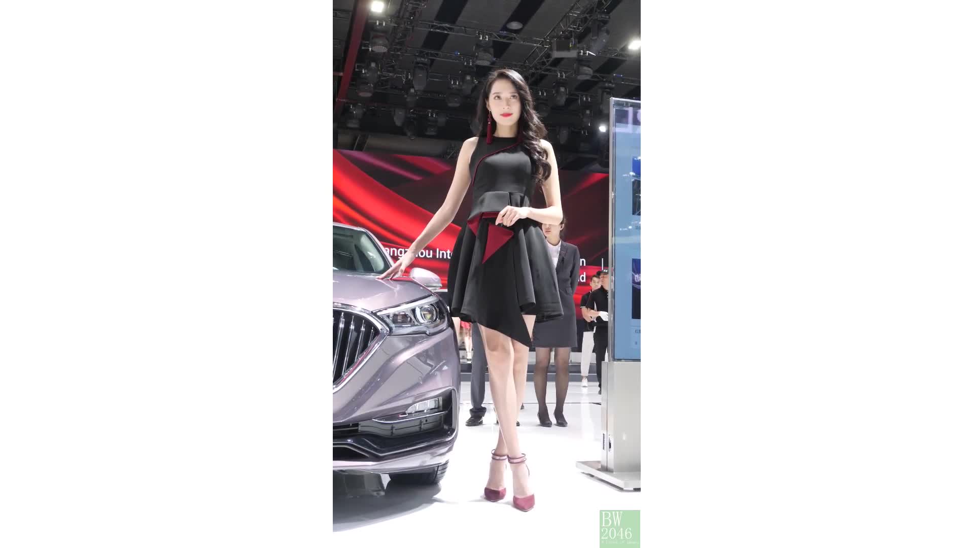 廣州汽車展  Auto Guangzhou 2019 – 車展女模 09 @ 中国一汽 紅旗轎車 (Desktop Version)