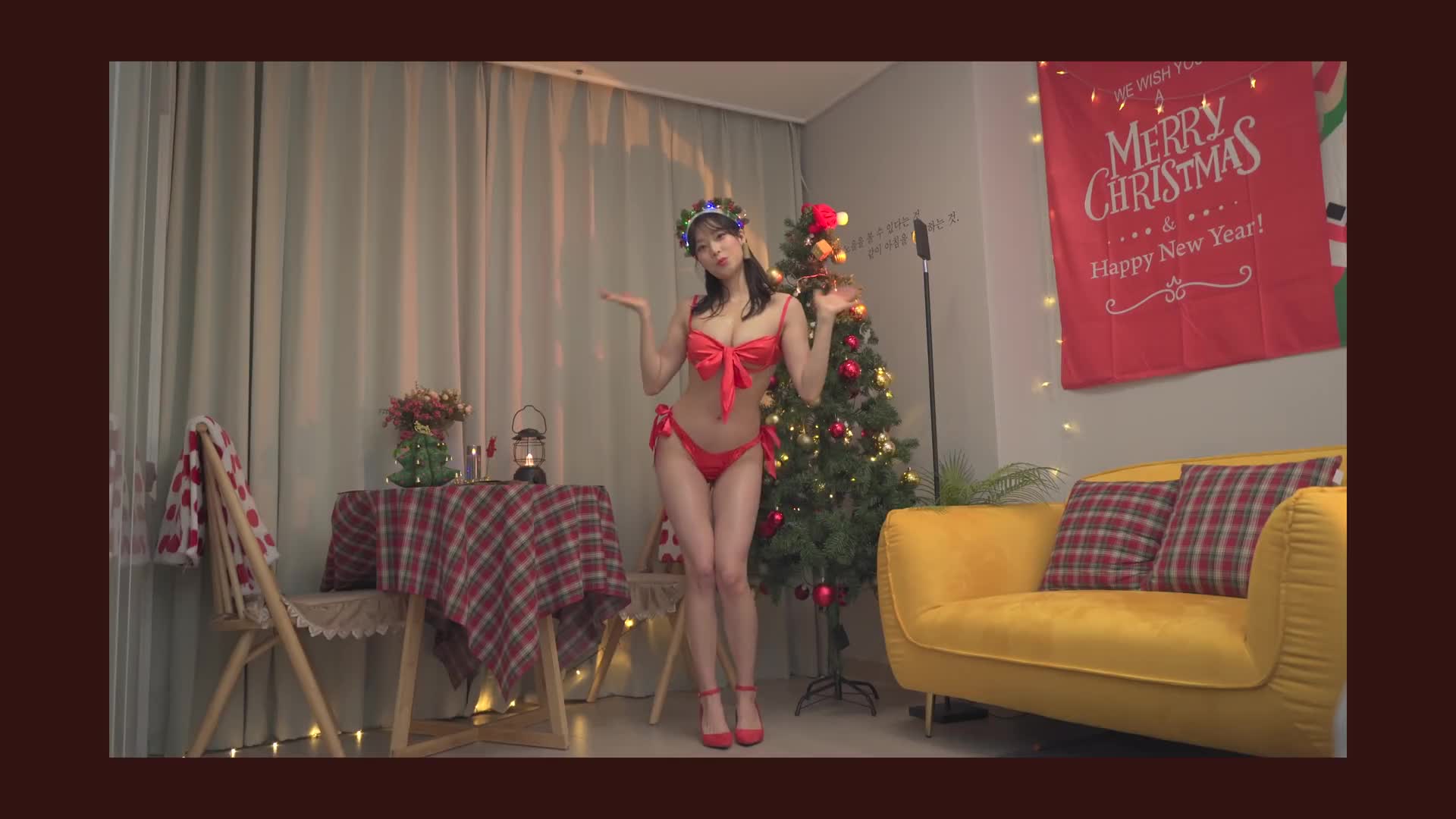 [4K] 오늘밤에 다녀가신대 크리스마스 룩 Sexy Santa
