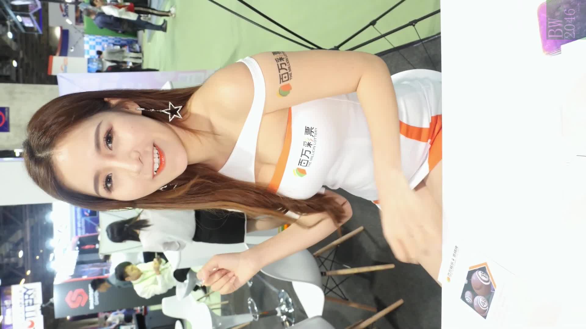 亞洲國際娛樂展 G2E Asia 2019  –  Model 12 王凱莉 Kelly Wong  汪汪 (Weibo  Wonwonwong) @  (Horizontal Version)