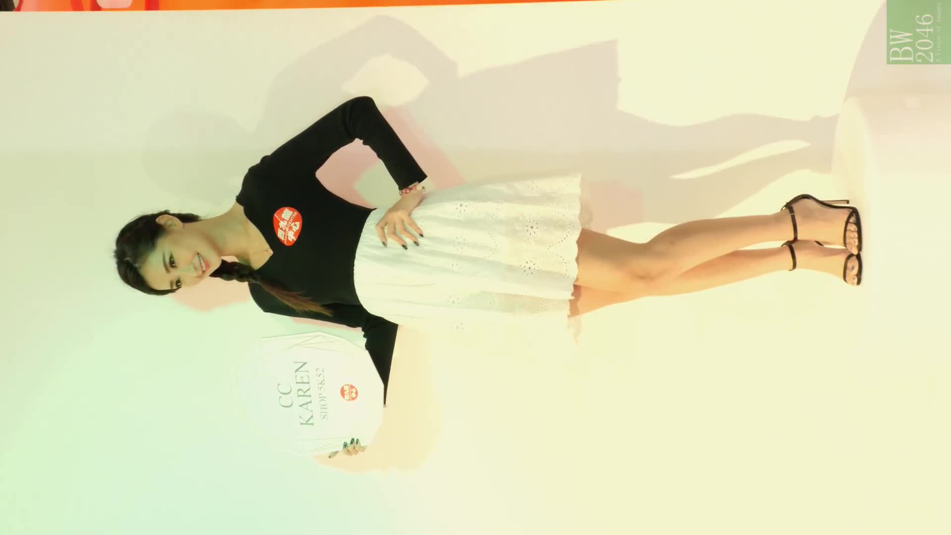 伍倩彤 Gillian Ng, Norah 倚伶 & Rhea Pun @《西九龍中心》秋季時裝 Mini Fashion Show (Mobile Version)