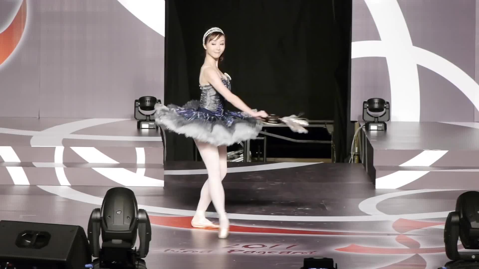 李怡燃 Cinderella Li - 才藝表演 @ 2011 中國小姐香港賽區總決賽