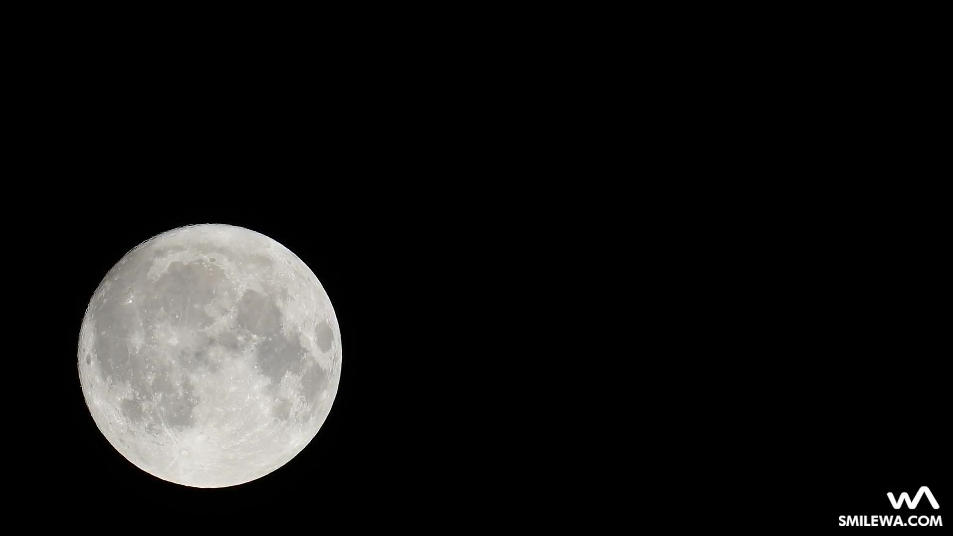 2018 추석 보름달 (the full moon on Chuseok) @대한민국 서울 Filmed in 4K by -wA-